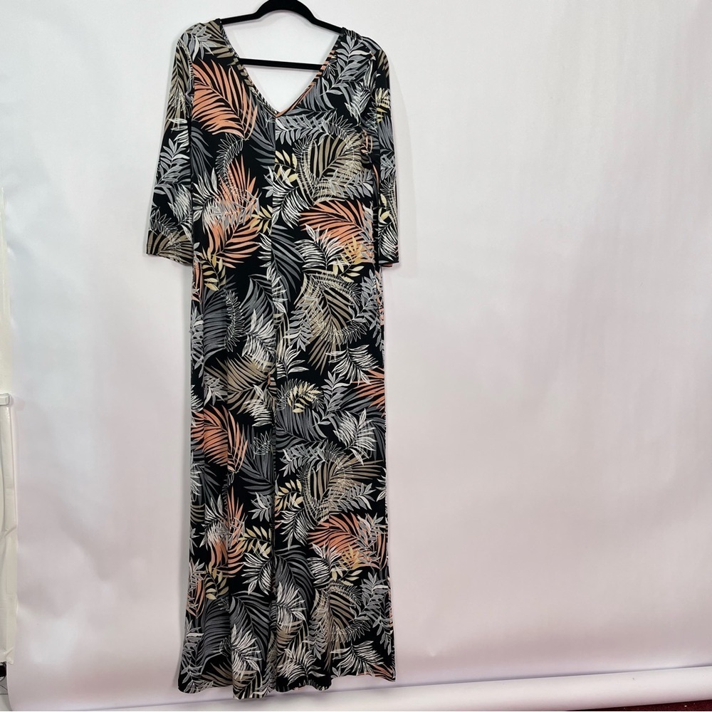 Attitudes by Renee Petite Printed Como Jersey Jumpsuit Sz Small Black Grey - Picture 2 of 6